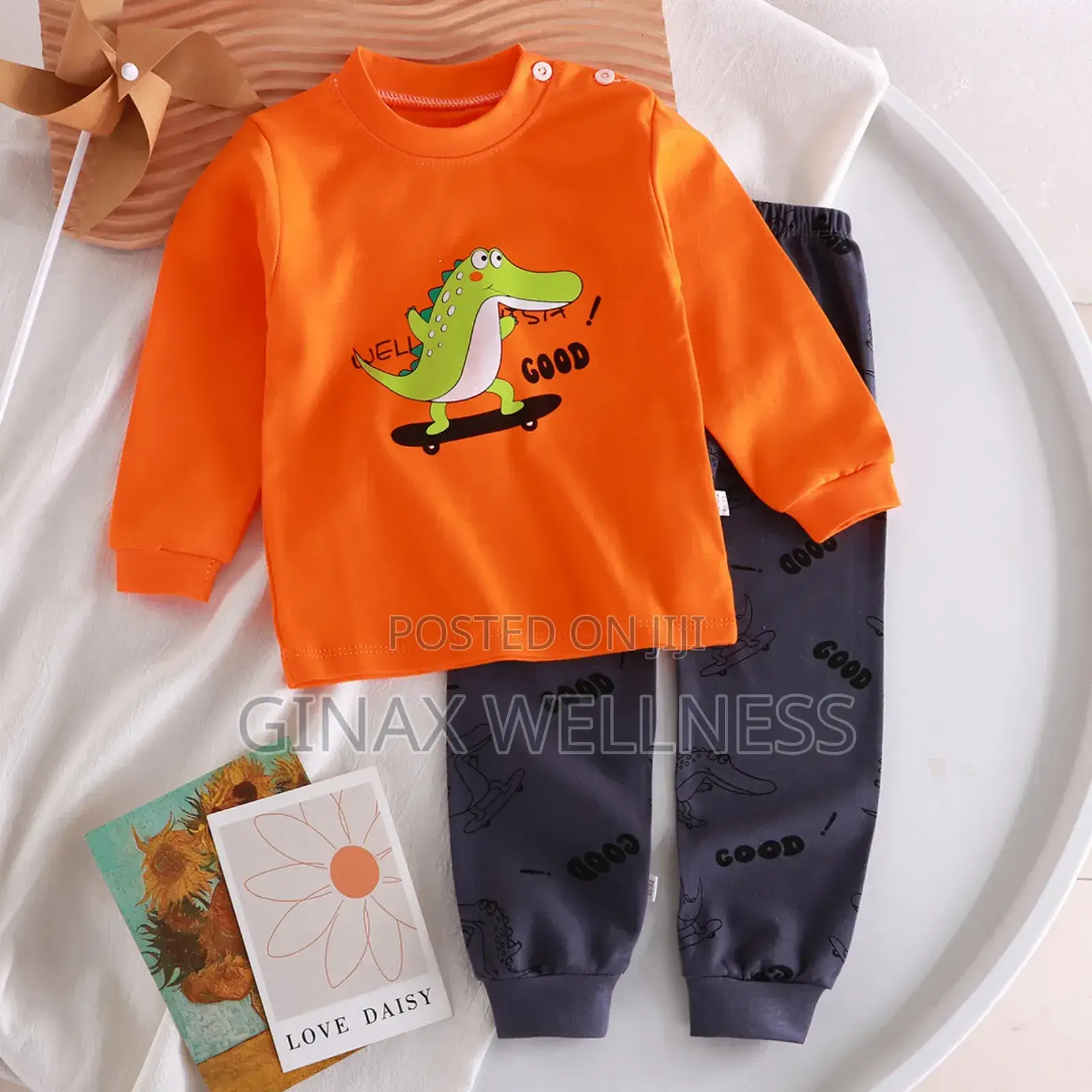 2-Piece Baby Clothing Set With Long-Sleeve Top and Pants (0-6m, 6-12m)