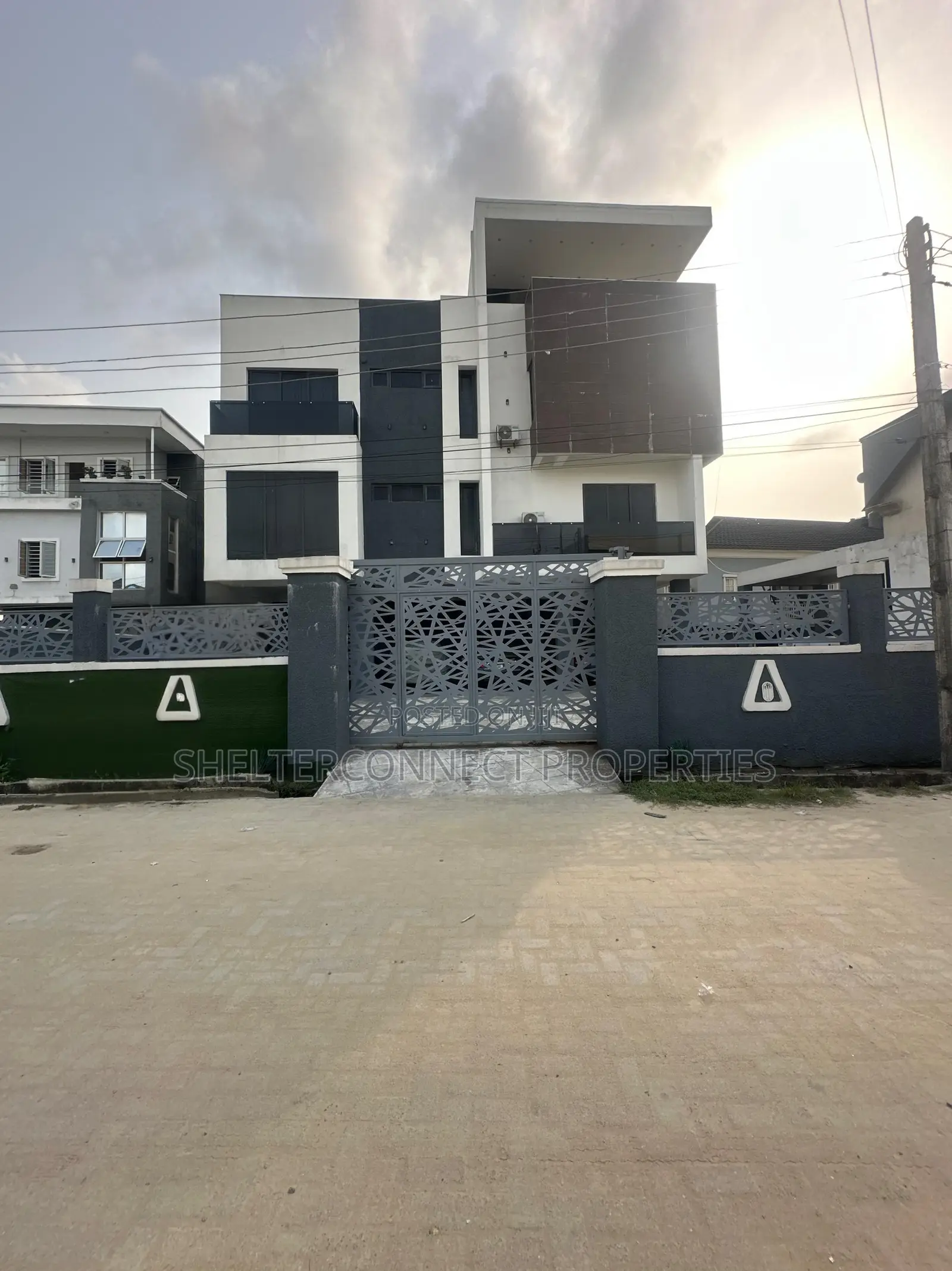 Furnished 2bdrm Apartment in Ikate for rent