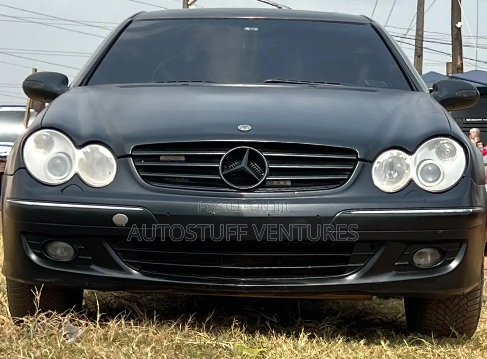 Mercedes-Benz CLK 320 Cabriolet 2004 Gold