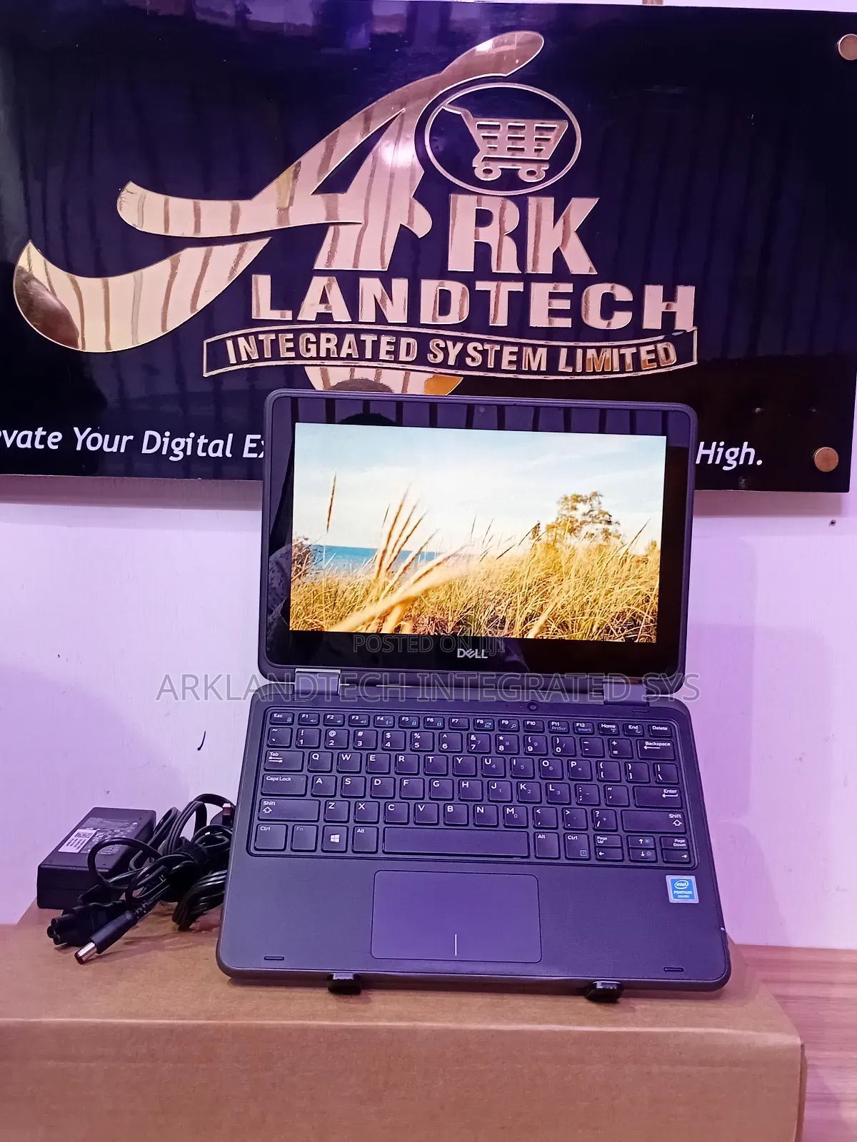Laptop Dell Latitude V3540 8GB Intel Pentium SSD 128GB