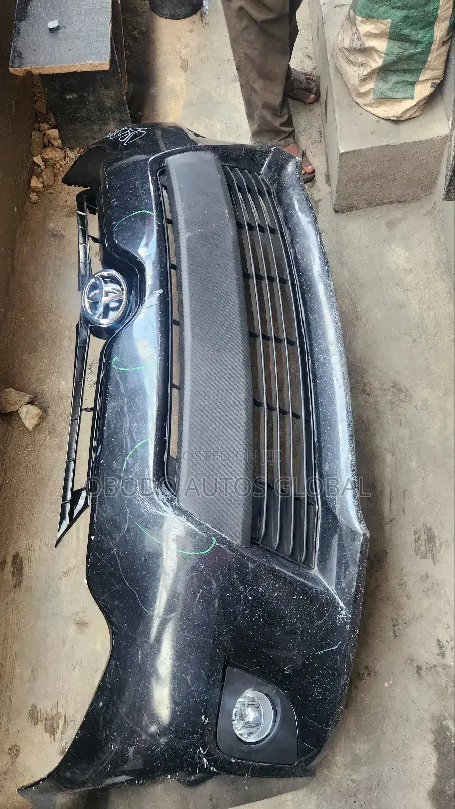 Complete Front Bumper Corolla 2015 Model Le