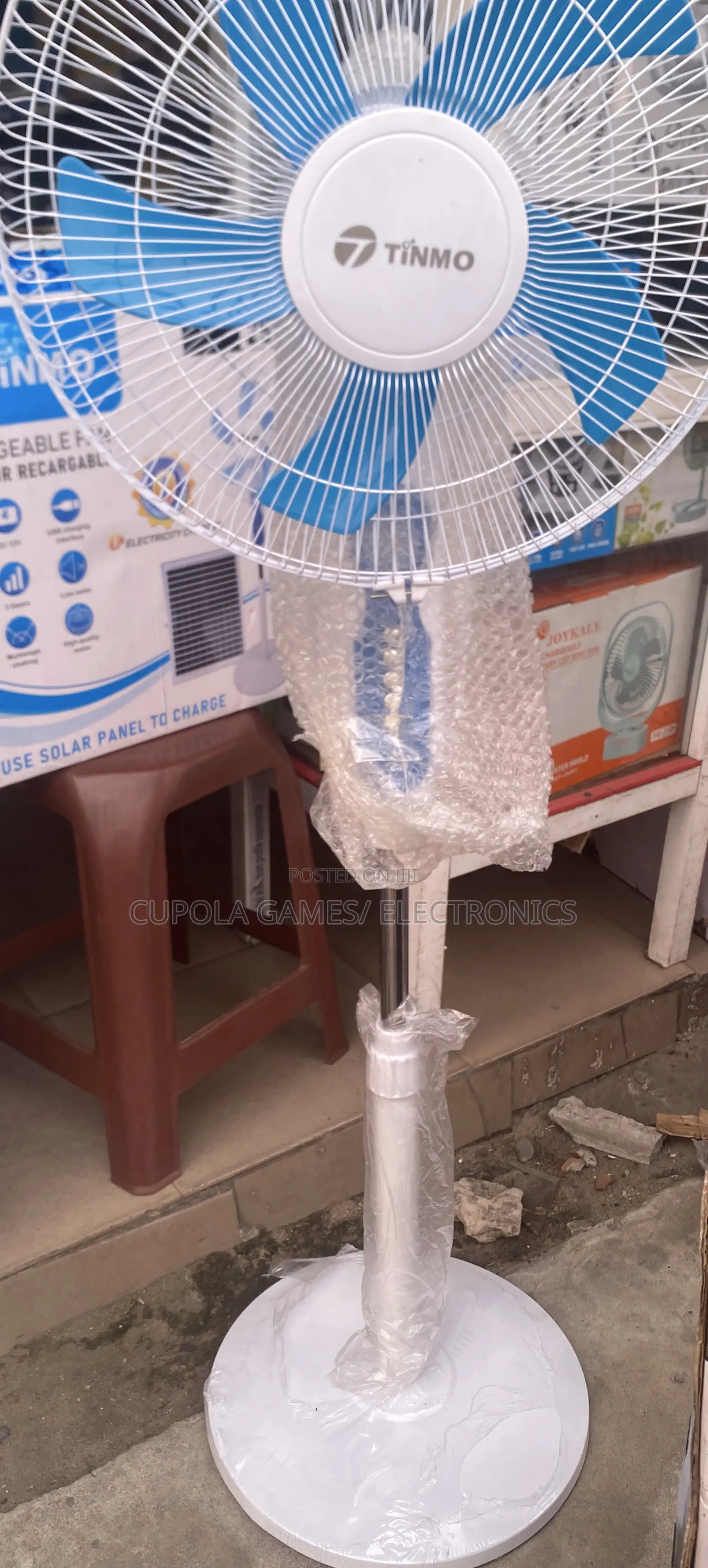Jh-198f 18 Inches Rechargeable Solar Fan
