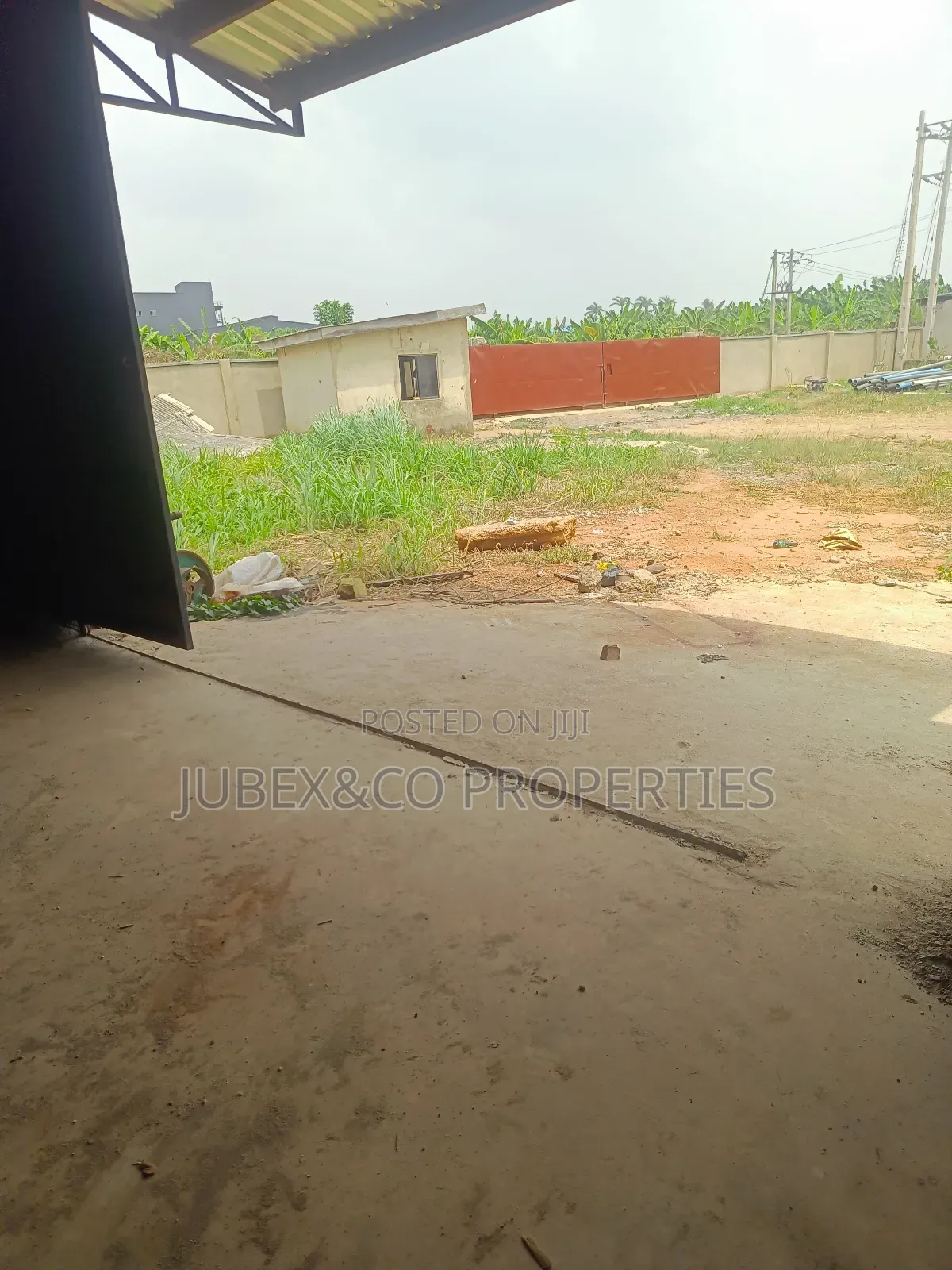 350sqn Warehouse at Sango for Lease