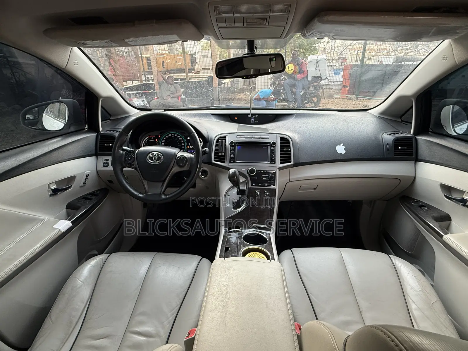 Toyota Venza XLE AWD V6 2013 White
