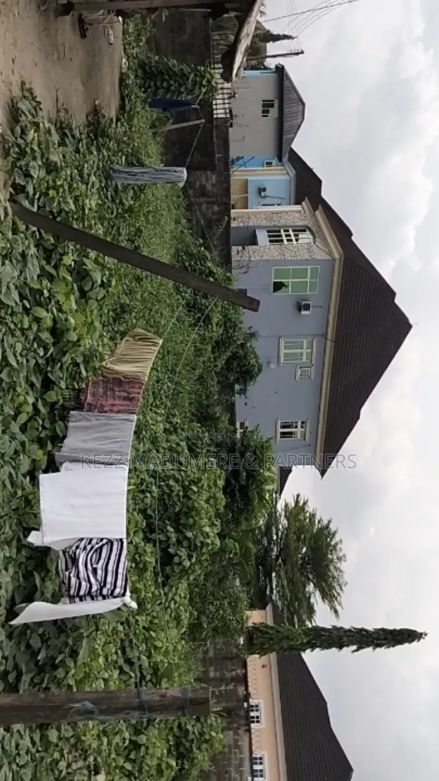 For Sale : Cornerpiece Fenced 2 Plots , New Gra , Ph