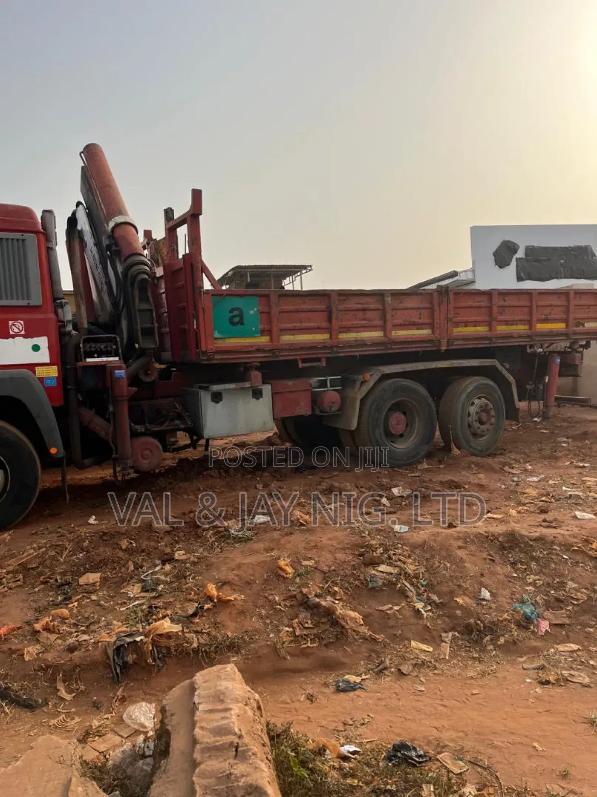 11 Tons Iveco Hiab Self-Loader - Foreign Use