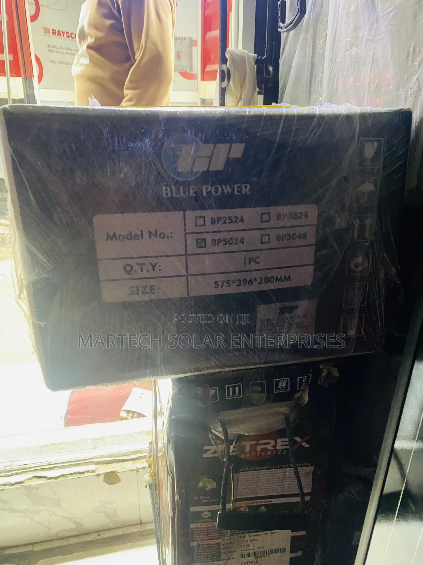 5kva/24v Blue Power Solar Inverter With Guarantee