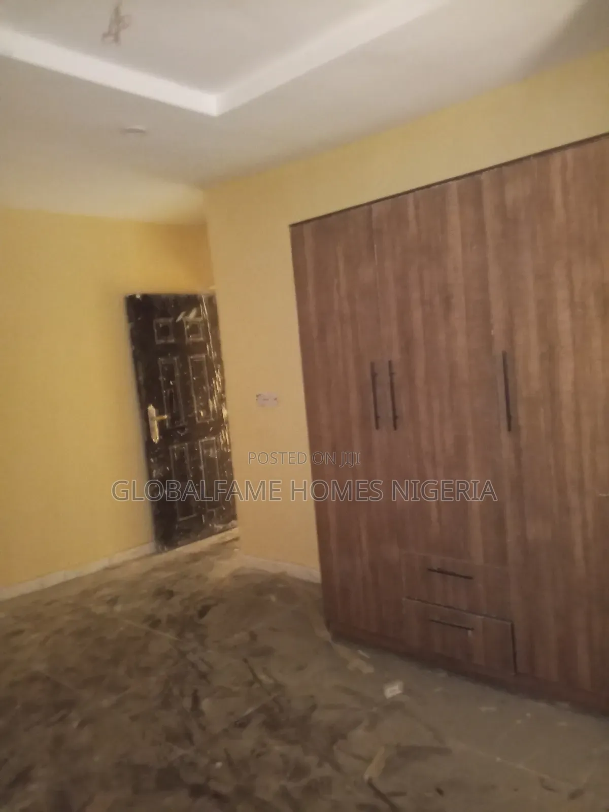 3bdrm Block of Flats in Secured And Call In, Awoyaya for rent