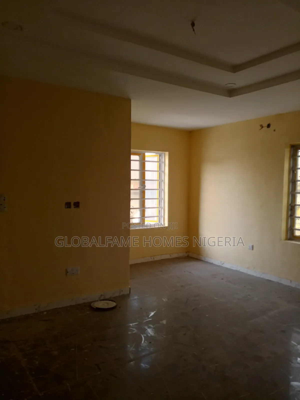 3bdrm Block of Flats in Secured And Call In, Awoyaya for rent