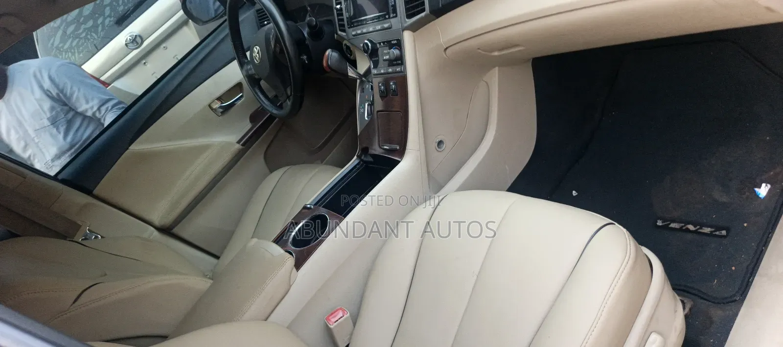 Toyota Venza AWD 2011 Black