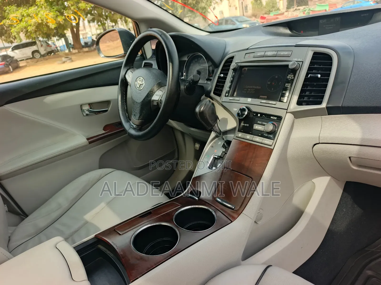 Toyota Venza XLE 2010 Black