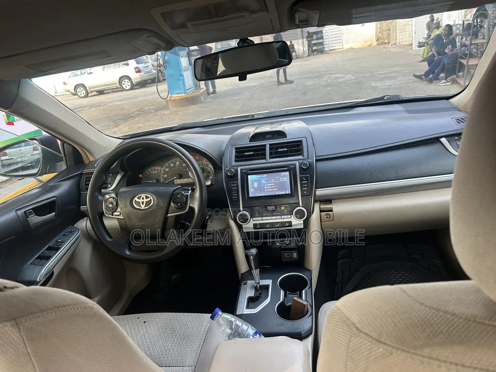 Toyota Camry LE 4dr Sedan (2.5L 4cyl 6A) 2013 Green