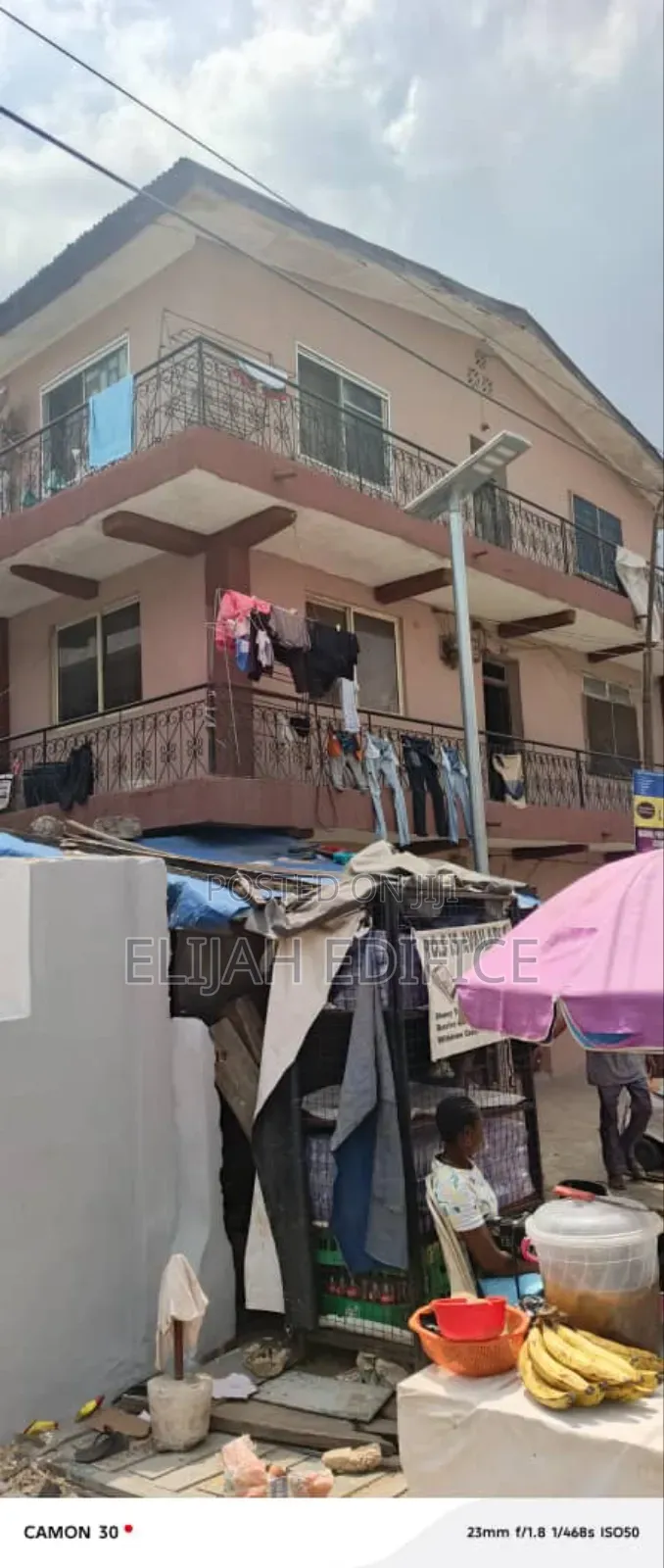 20bdrm Block of Flats in Ilupeju for sale