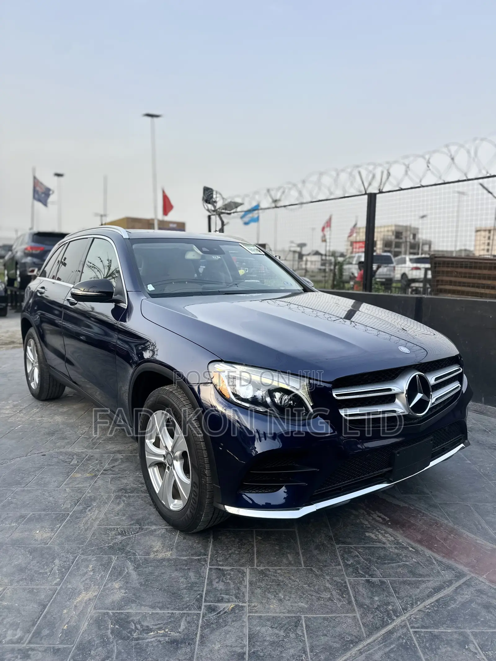 Mercedes-Benz GLC-Class 2016 Blue