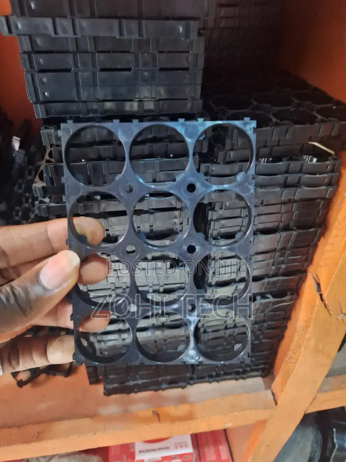 Lithium Battery Rack Holder for 18650 21700 32700