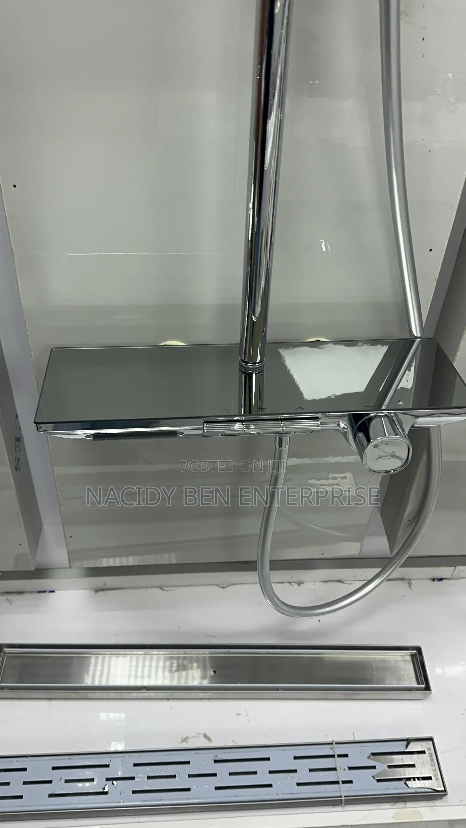 Thermostatic Piano Shower
