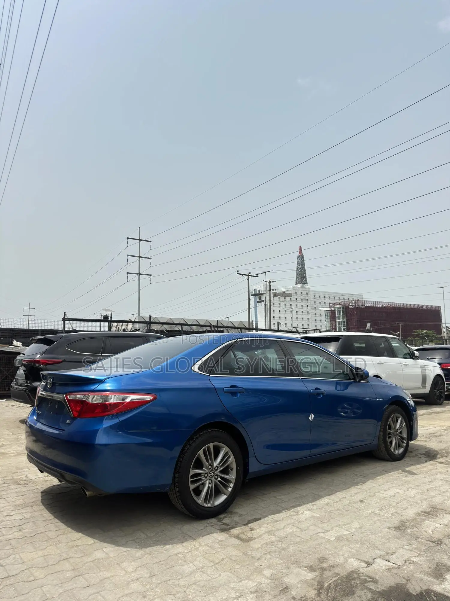 Toyota Camry SE 4dr Sedan (2.5L 4cyl 6A) 2017 Blue