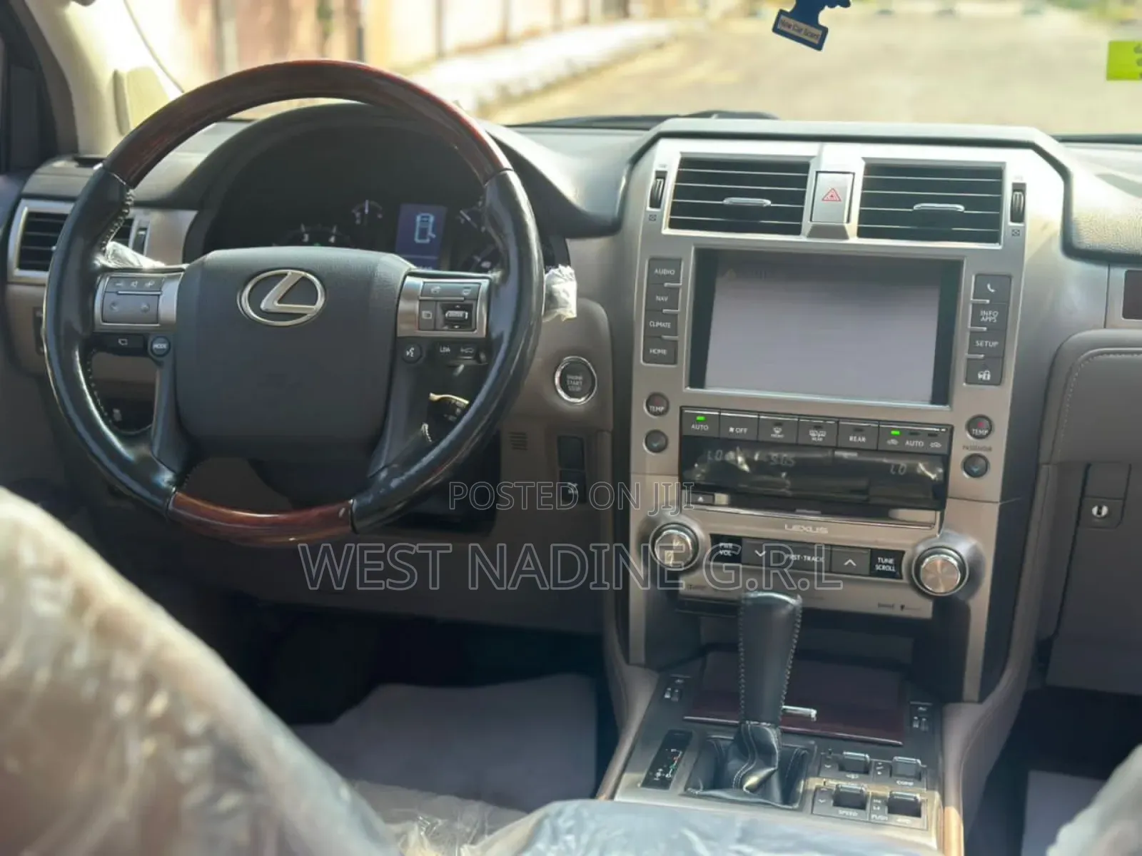 Lexus GX 460 Luxury 2017 White