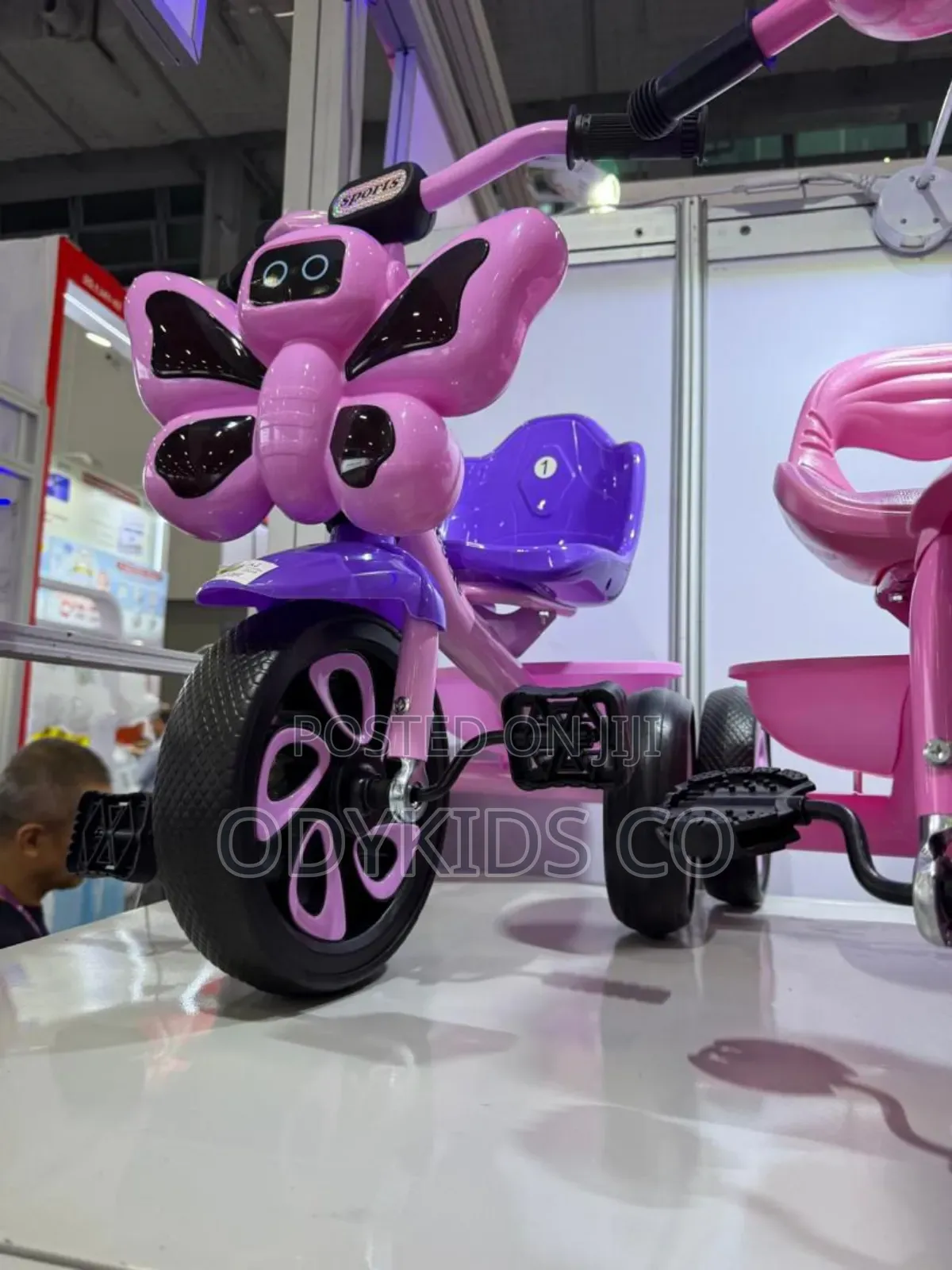 Beauenty Tricycle for Kids Ages 2-4, With Lights Music