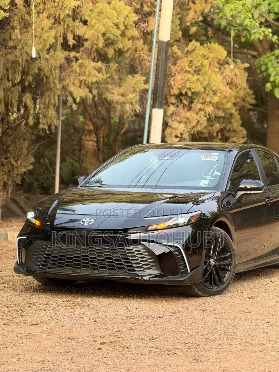 Toyota Camry SE 2025 Black