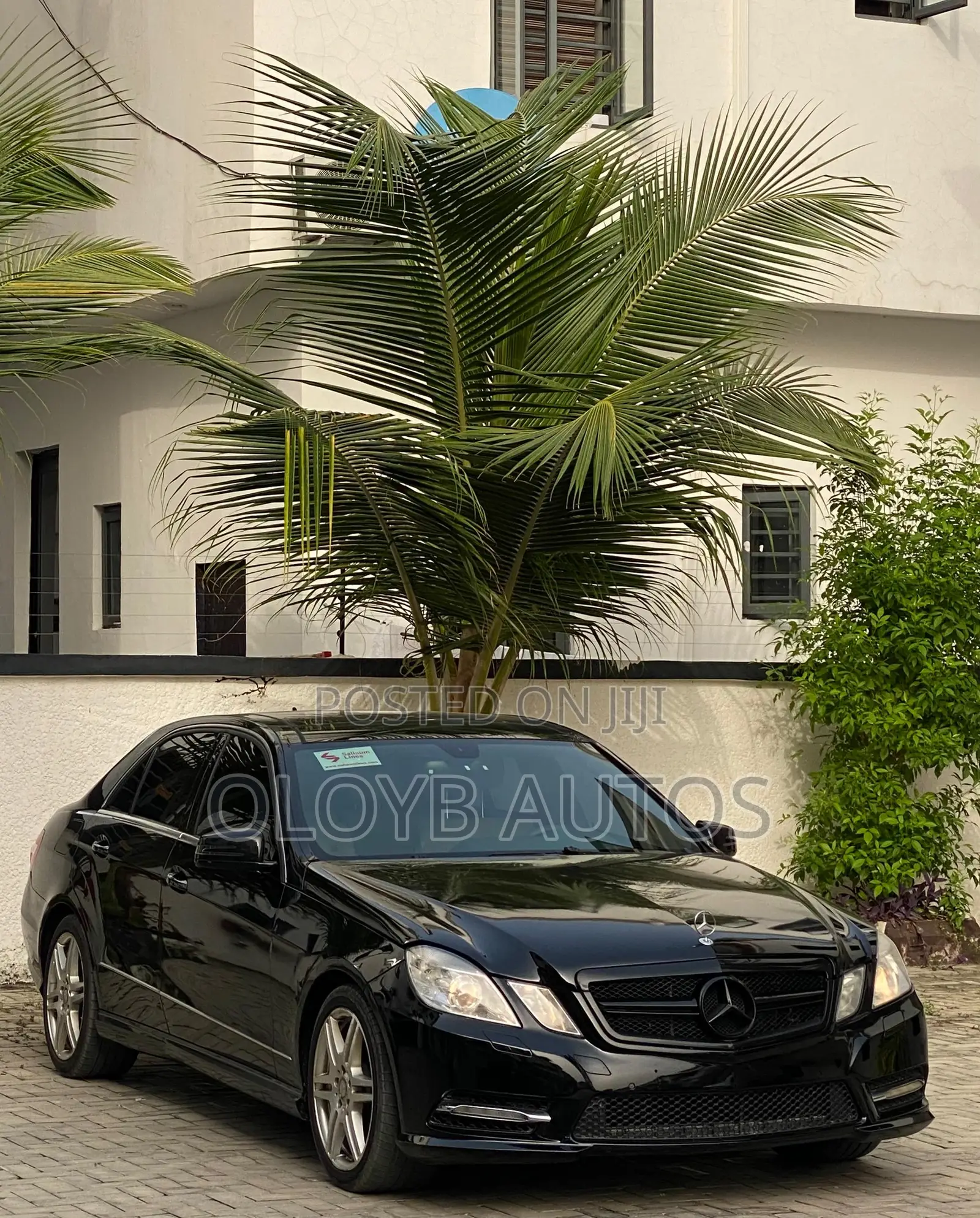 Mercedes-Benz E350 Base 4Matic Sedan AWD (3.5L 6cyl 7A) 2010 Black
