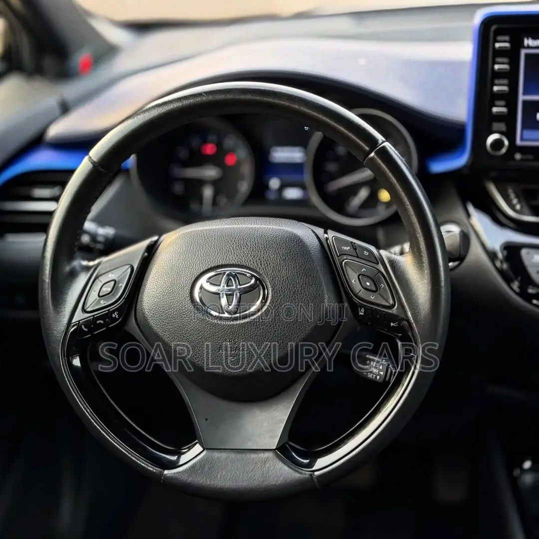 Toyota C-HR Limited 2021 Black