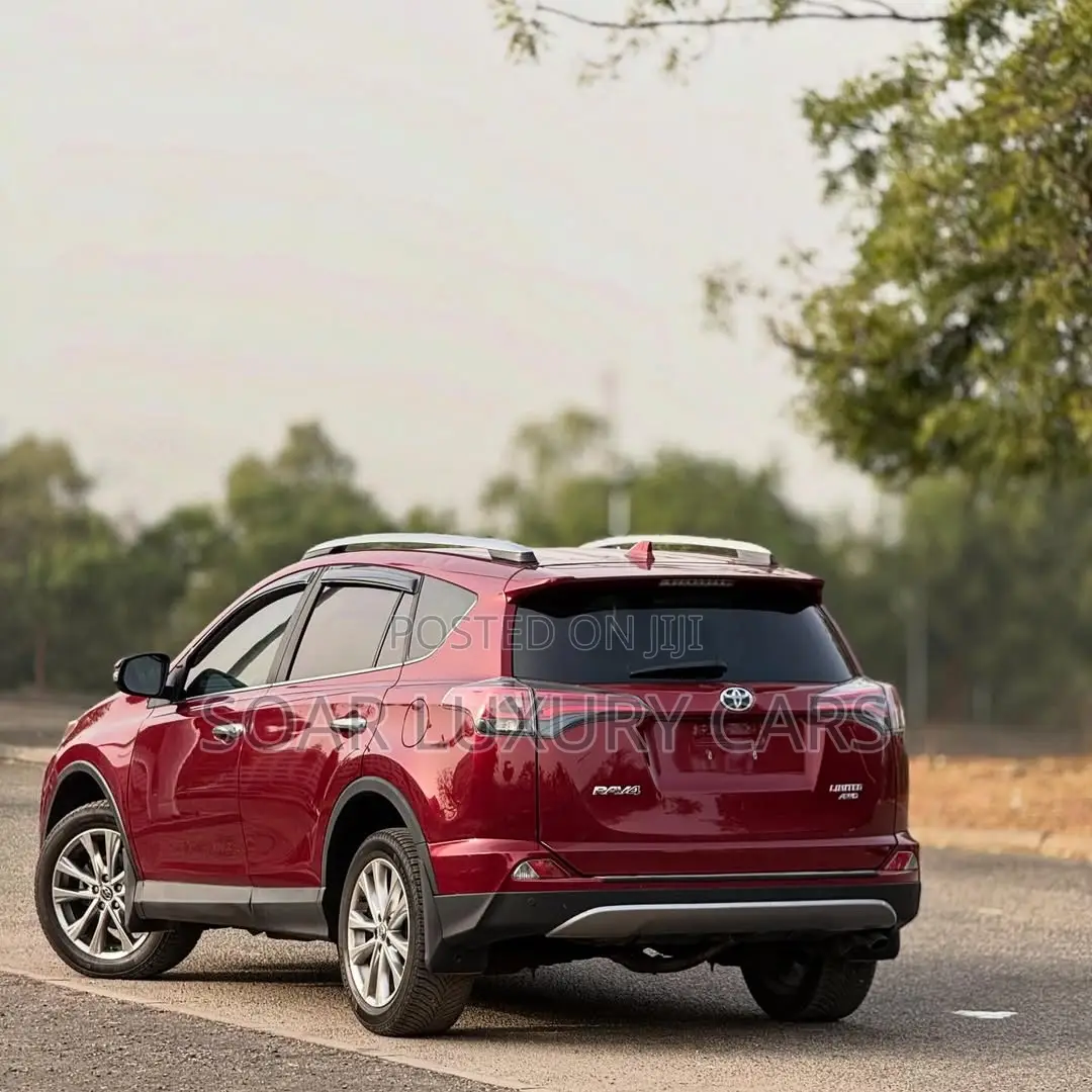 Toyota RAV4 Limited 4dr SUV AWD (2.5L 4cyl 6A) 2018 Maroon