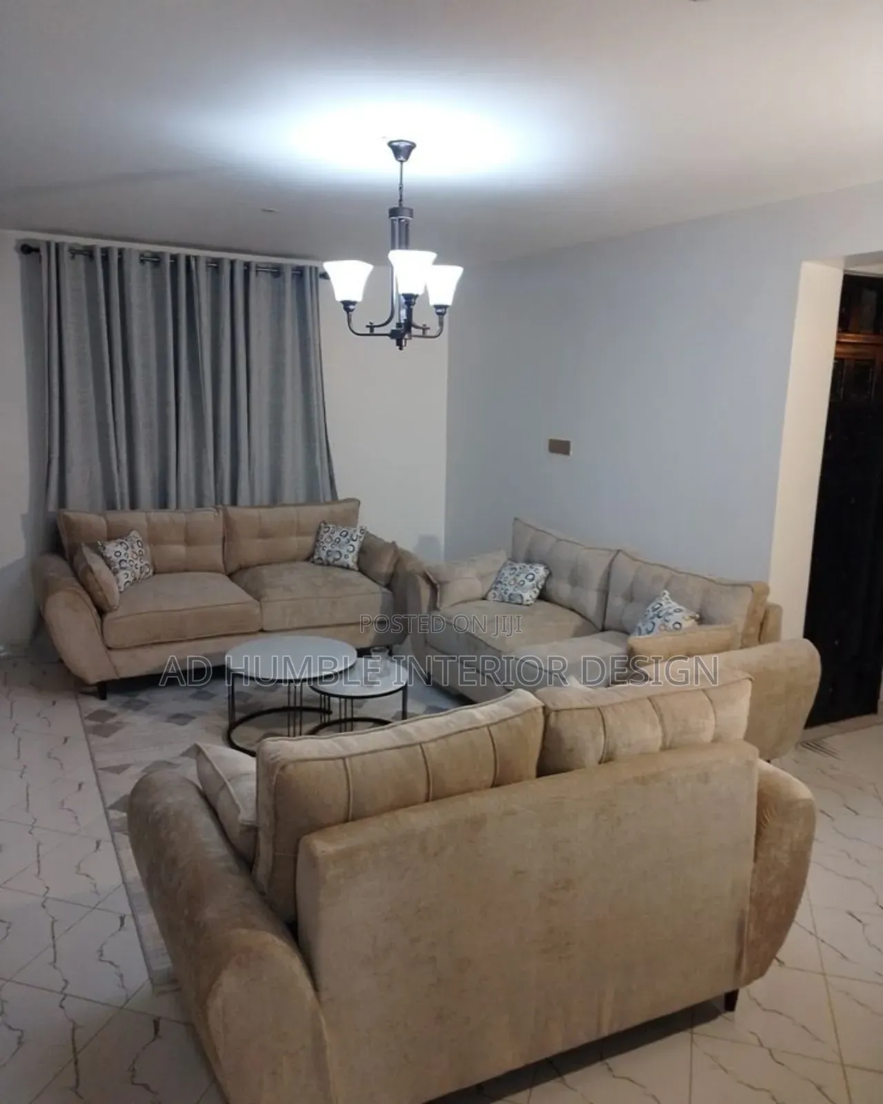 Luxury Design Set of Sofa