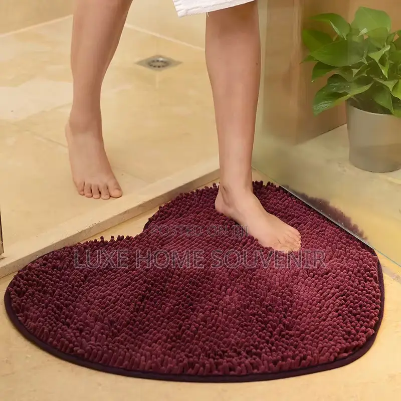 Heart Shape Shaggy Mat