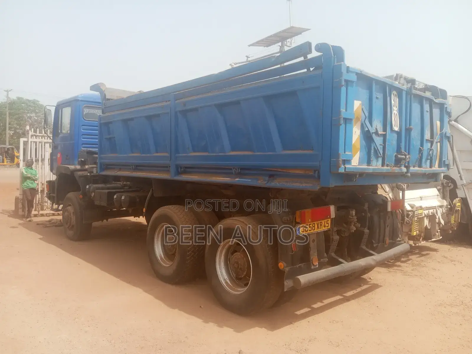 10 Tyres Man Diesel Tipper