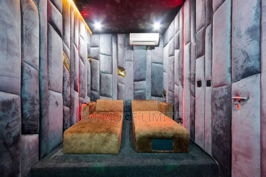 Luxury 1 Bedroom Available for Immediate Check In