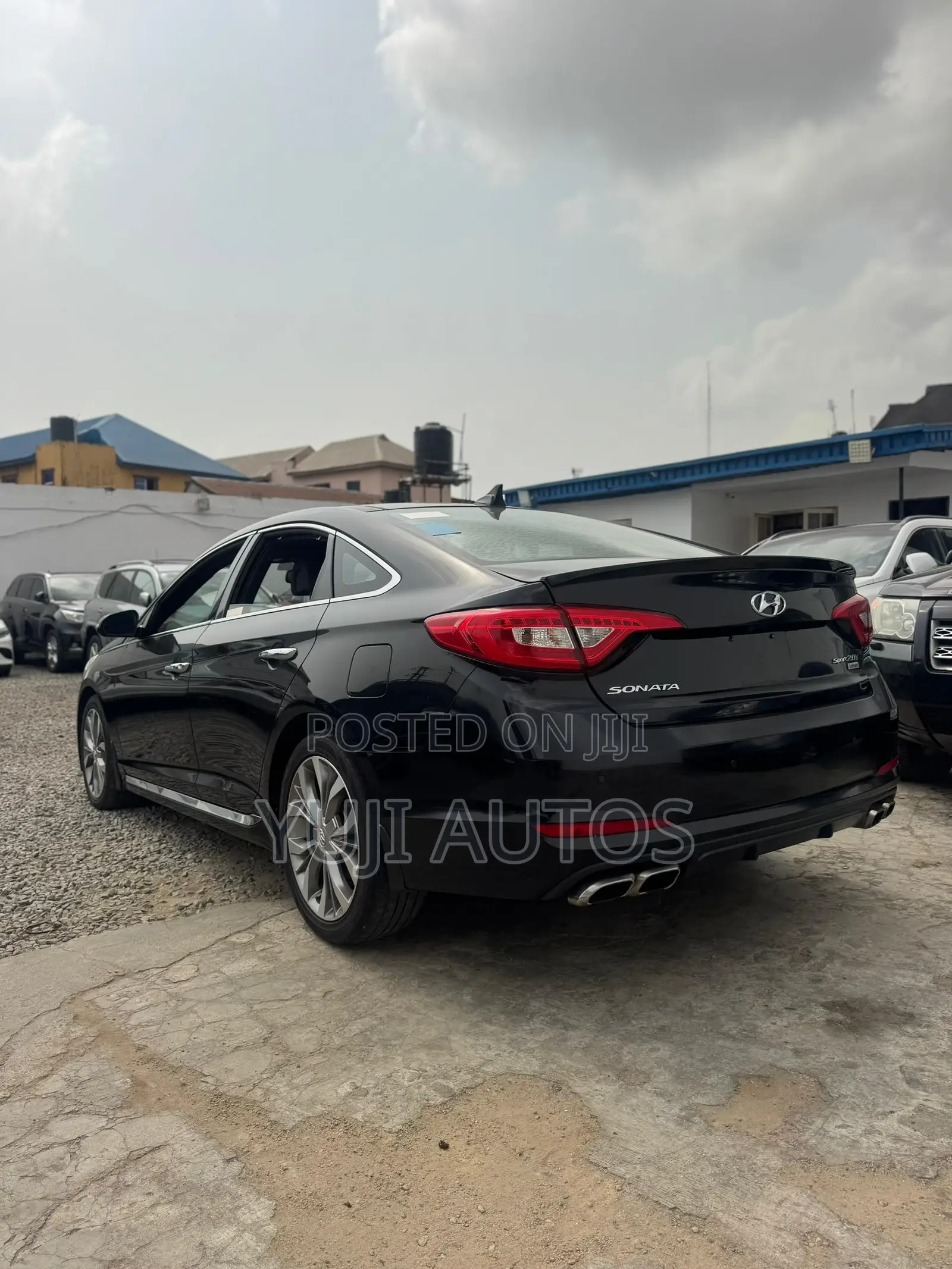Hyundai Sonata Limited 2.0T Seban (2.0L 4cyl 6A) 2016 Black