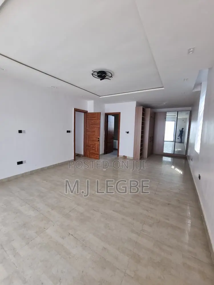 5bdrm Duplex in Phase 1, Lekki for sale