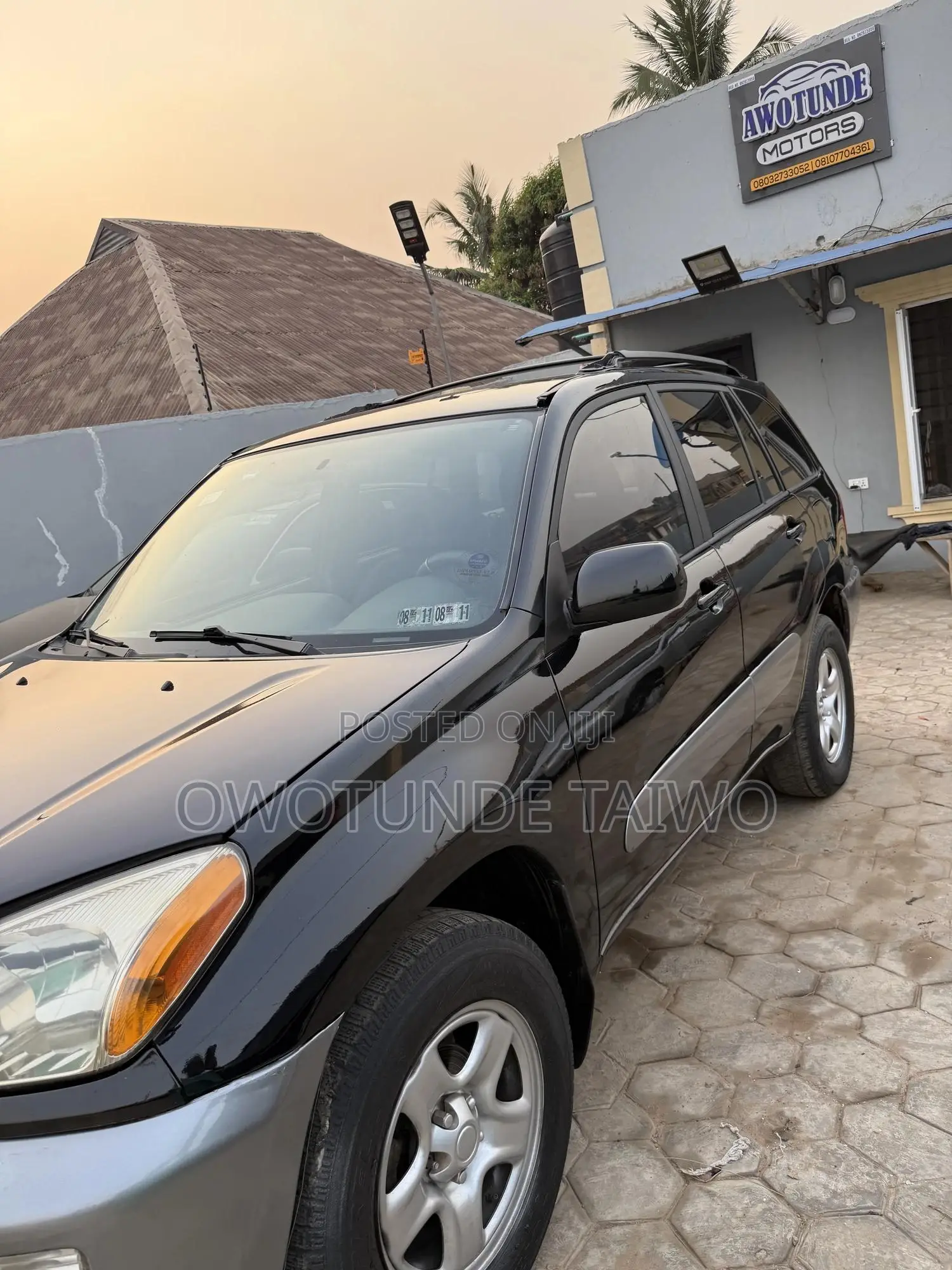 Toyota RAV4 2002 Black
