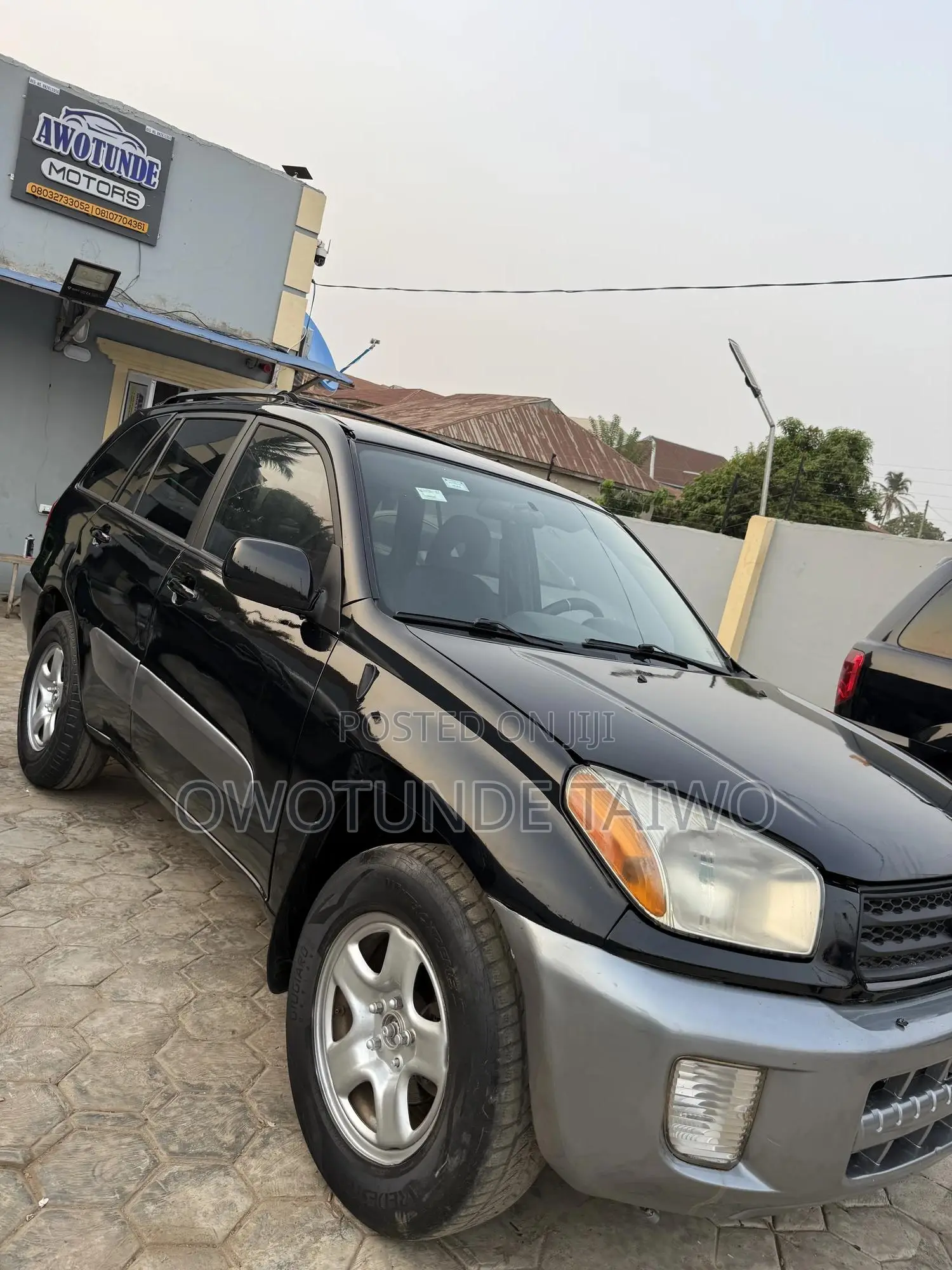 Toyota RAV4 2002 Black