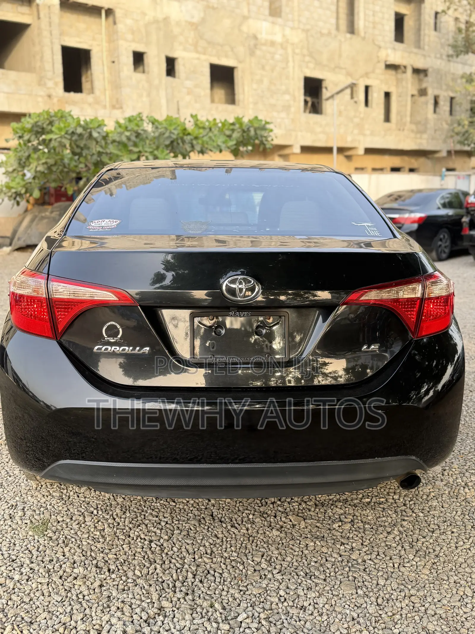 Toyota Corolla LE ECO 4dr Sedan (1.8L 4cyl CVT) 2017 Black