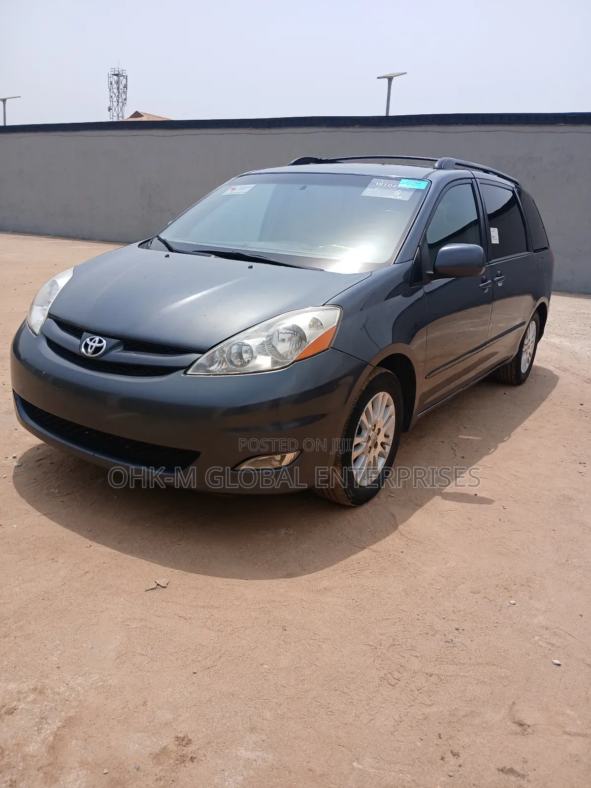 Toyota Sienna XLE 2008 Black