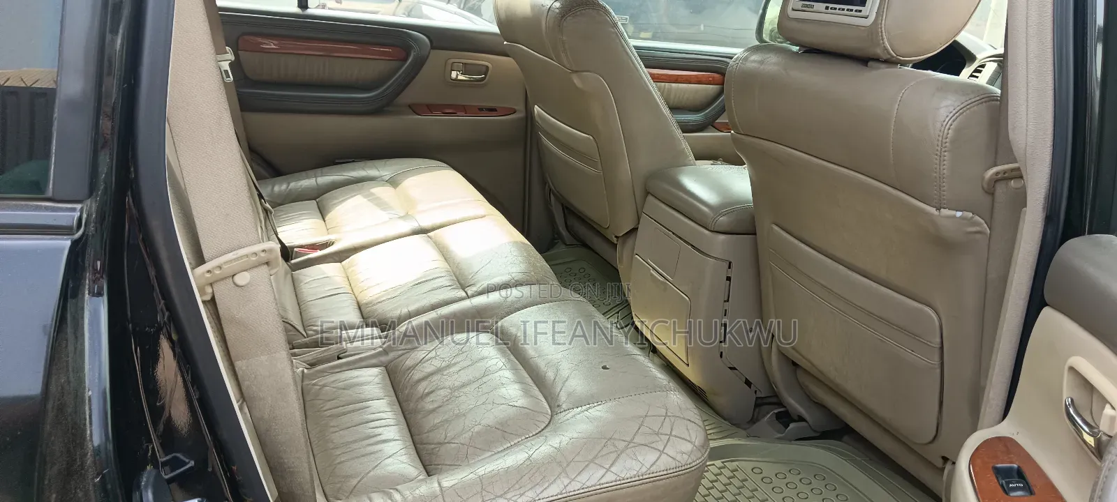 Lexus LX 470 Sport Utility 2007 Black