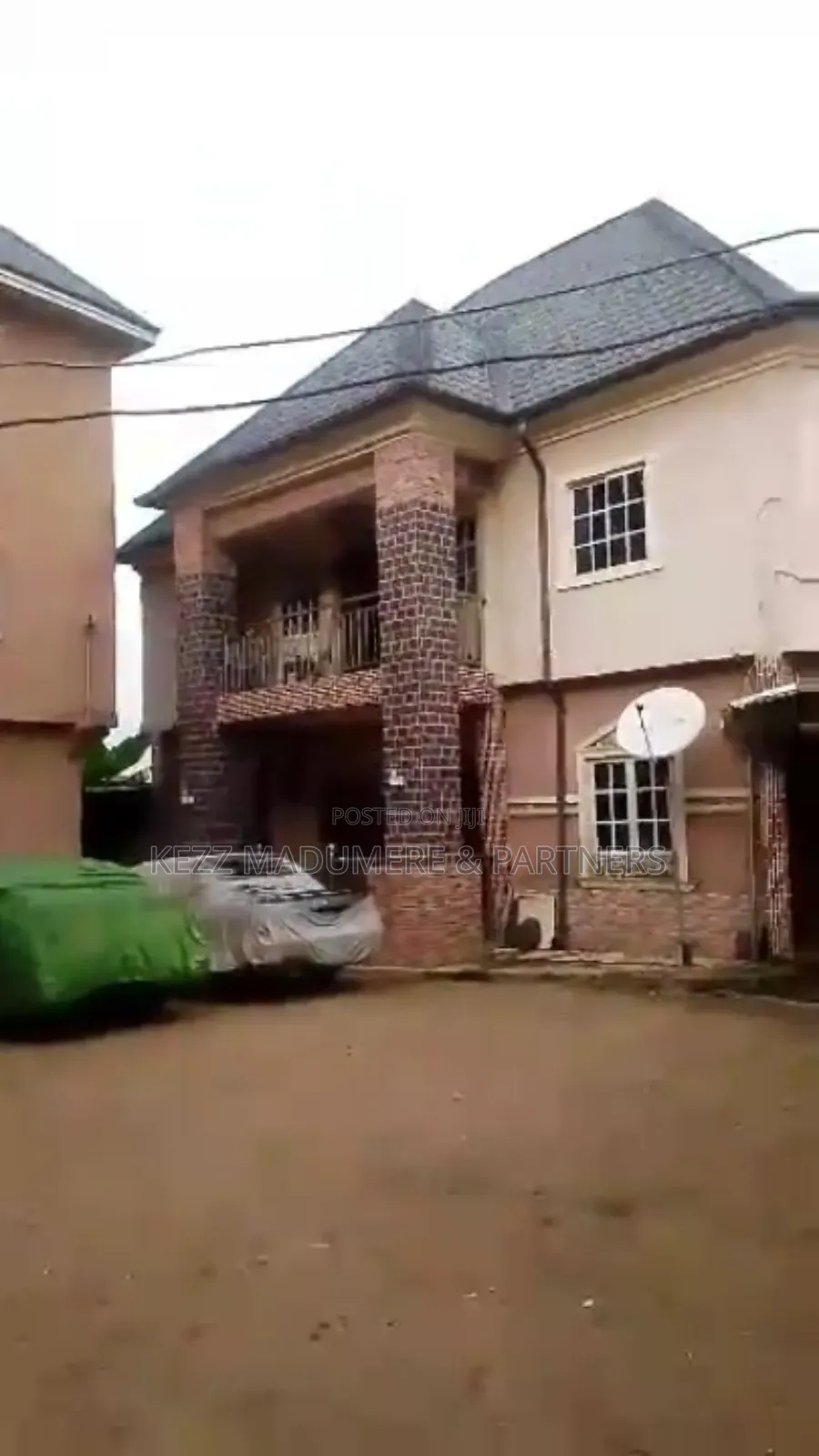 12bdrm Duplex in Umuahia , Abia State for sale