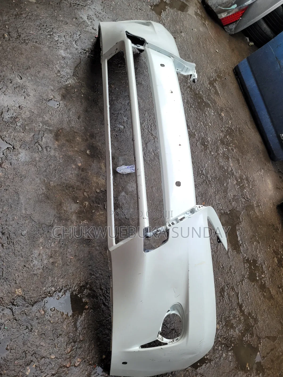 Front Bumper Rx 350 2013 Empty