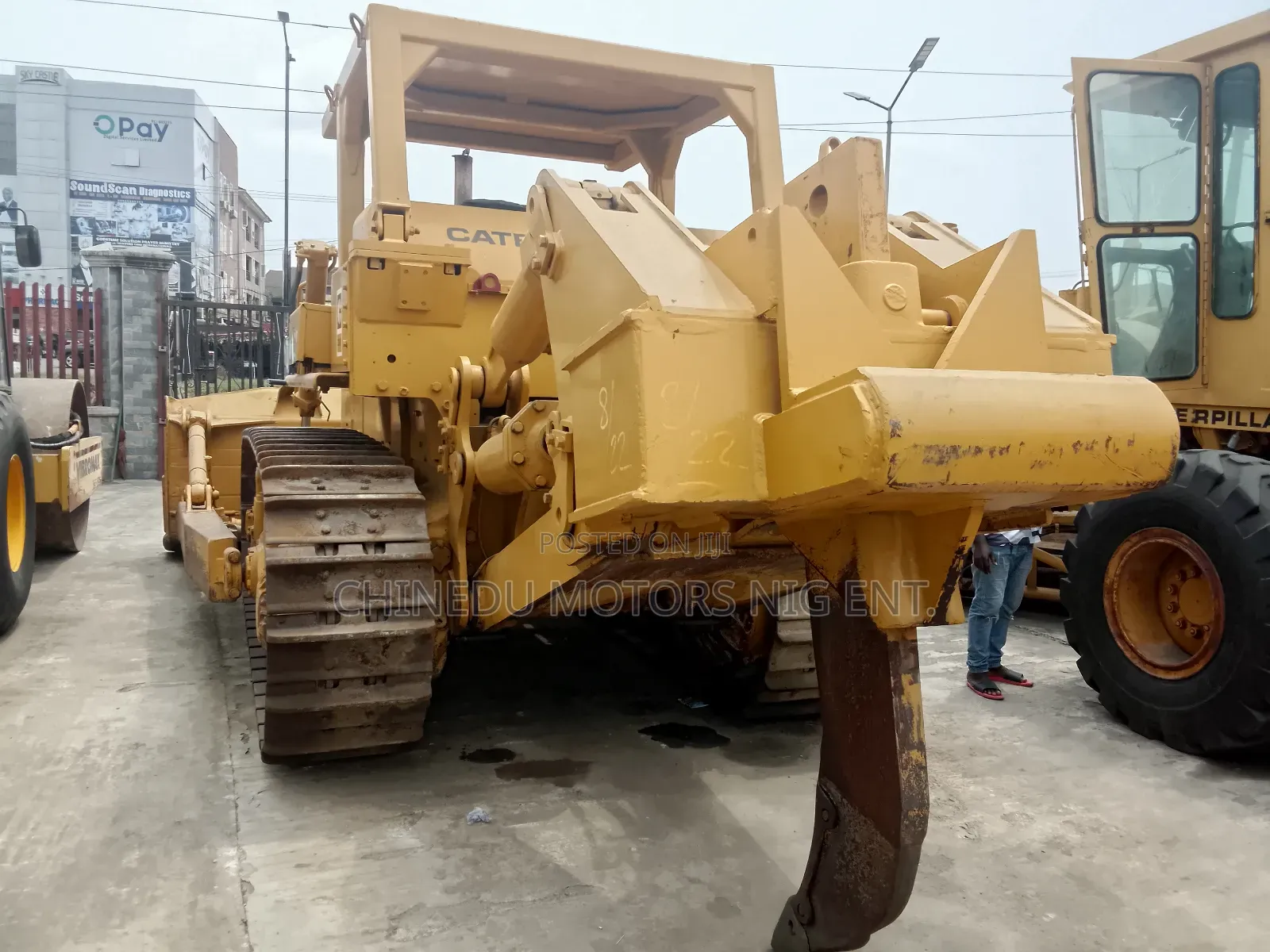 Caterpillar Bulldozer D8k With Ripper