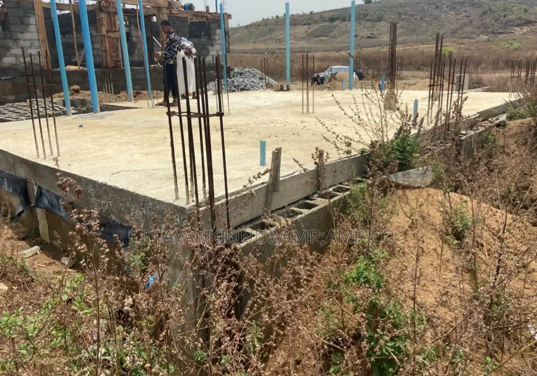 DPC for 2bedroom Duplex