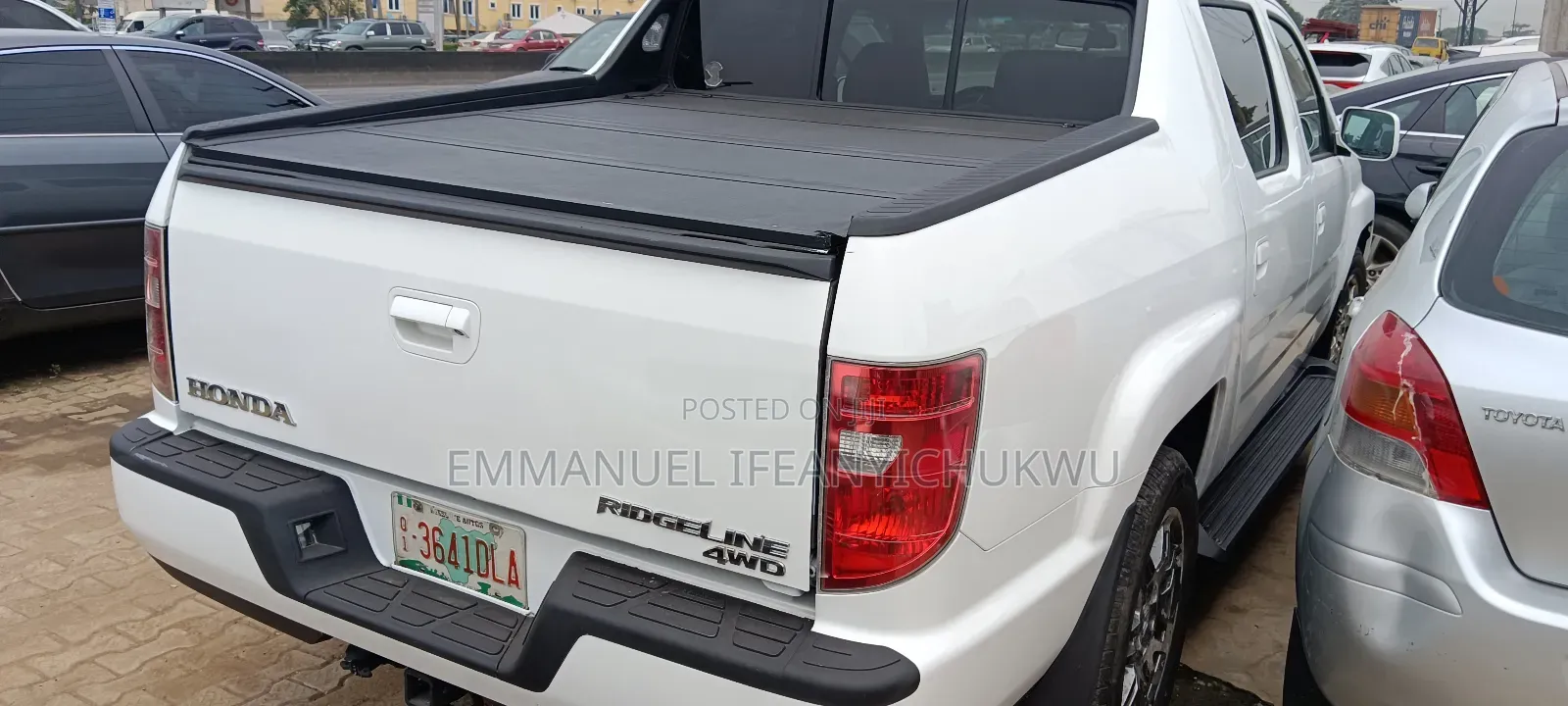 Honda Ridgeline RTL w/Leather 4x4 Crew Cab 122 in. WB 2012 White