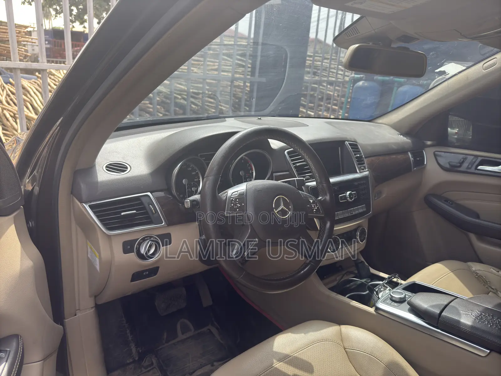 Mercedes-Benz M Class ML350 4MATIC 4dr SUV AWD (3.5L 6cyl 7A) 2014