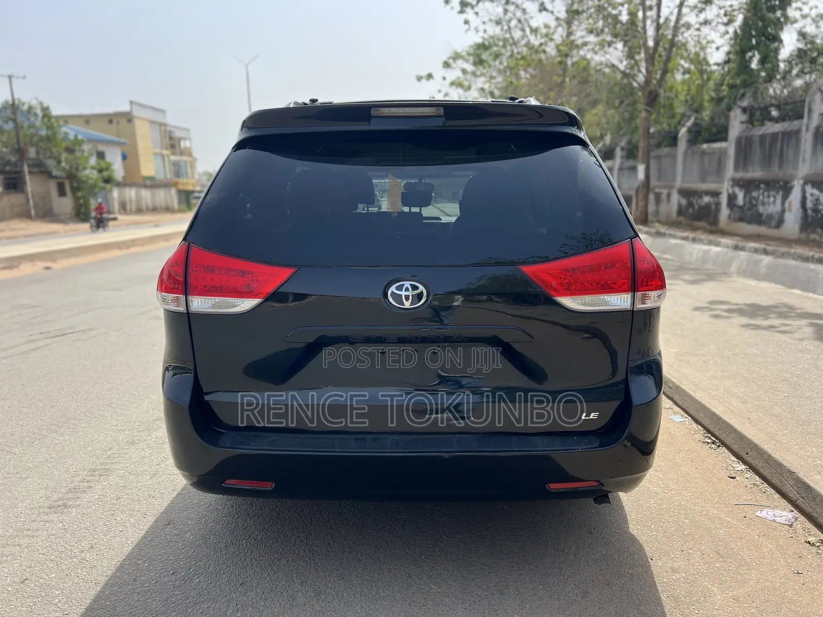 Toyota Sienna 2013 Black