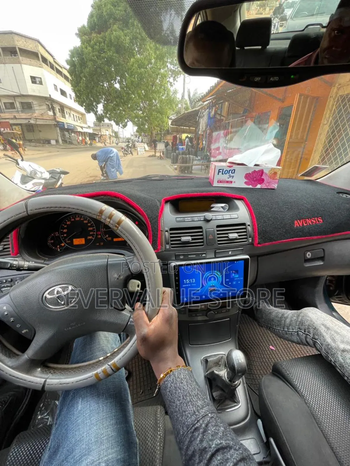 Toyota Avensis 2001-2008 Android Player + Reverse Camera