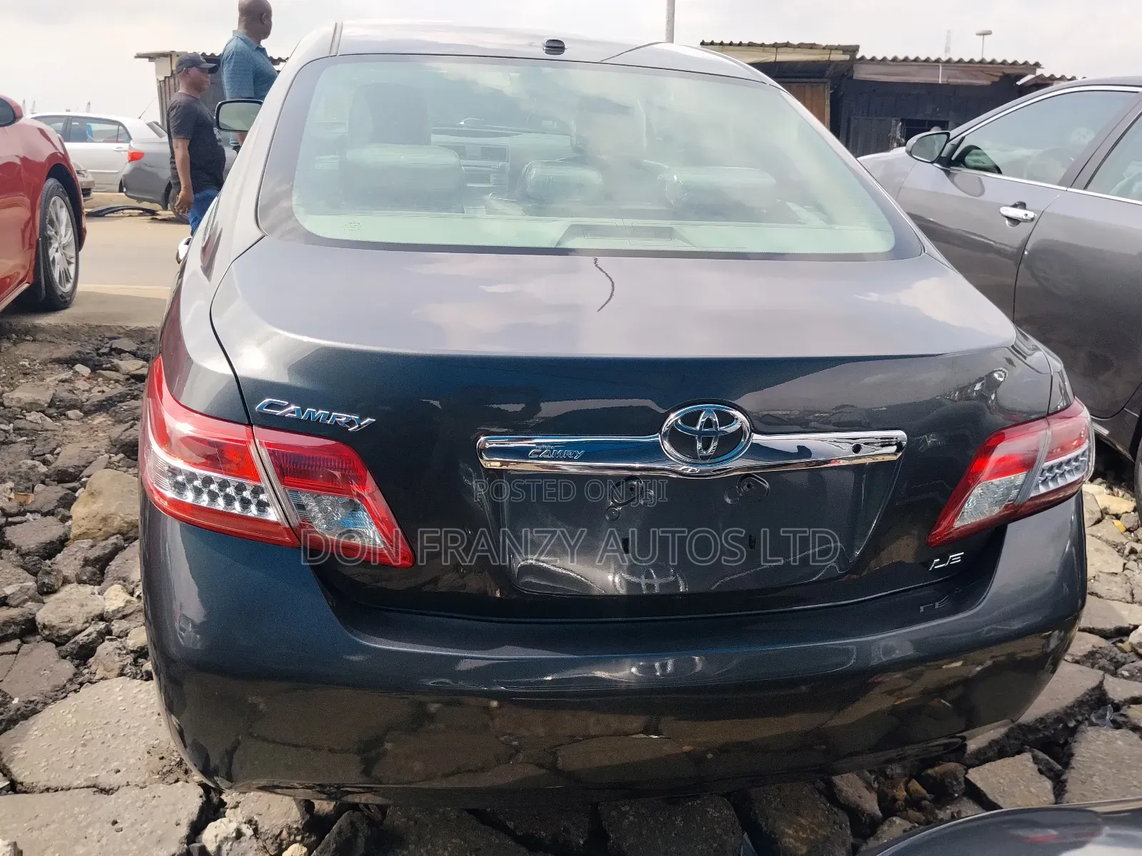 Toyota Camry LE 4dr Sedan (2.5L 4cyl 6AM) 2010 Gray