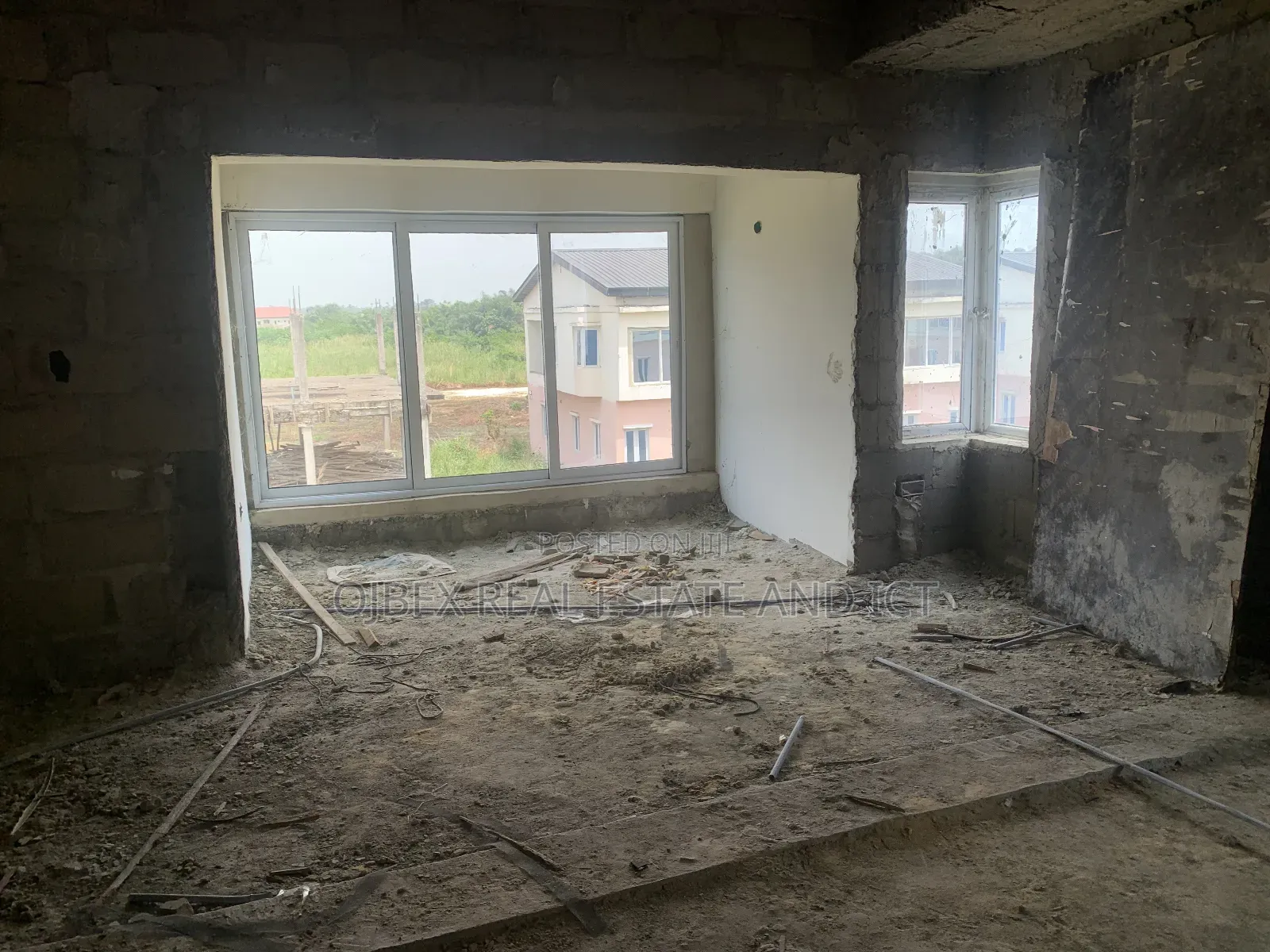 3bdrm Duplex in Abijo, Geenpark, Ajah for sale