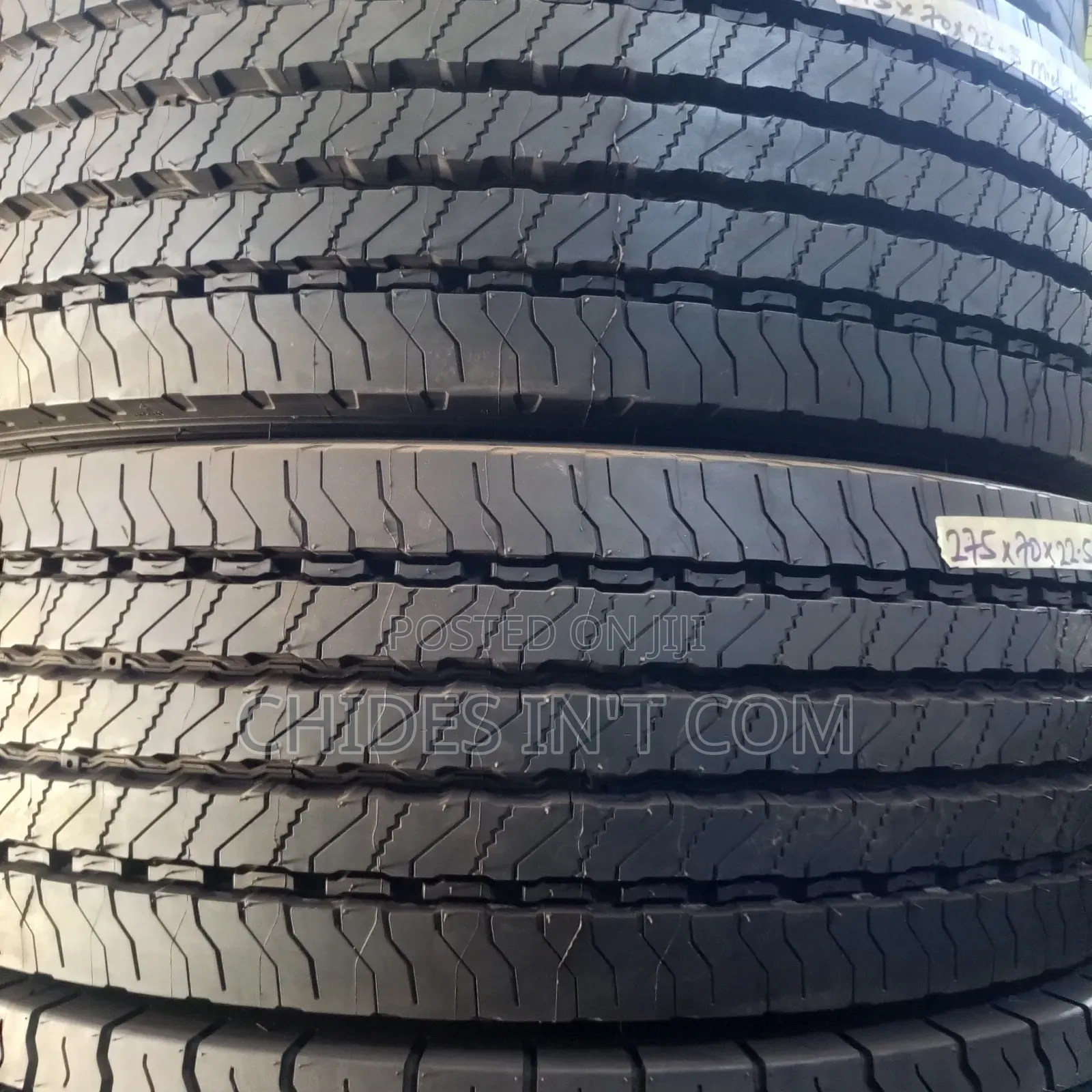 275/70/22.5 Michelin Tire