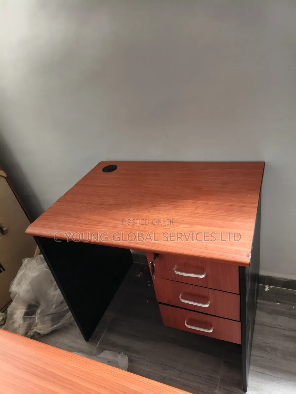 Office Table 1.2m
